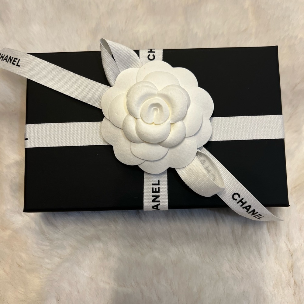 BNWT CHANEL CLASSIC FLAP CARD HOLDER - Picture 13 of 13